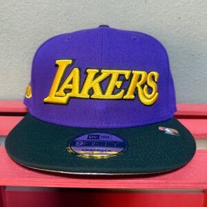New Era 9Fifty NBA Los Angeles Lakers Two Tone Purple Black Snapback Hat NEW